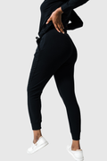 Women's  The Ease Jogger - Black